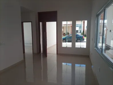 Casa de Condomínio com 3 Quartos para alugar, 114m² no Cajupiranga, Parnamirim