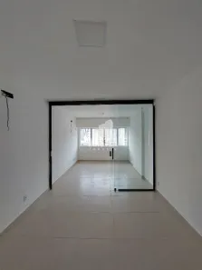 Conjunto Comercial / Sala para alugar, 32m² no Santa Lúcia, Vitória