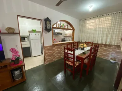 Casa com 2 Quartos à venda, 65m² no Centro, Arraial do Cabo