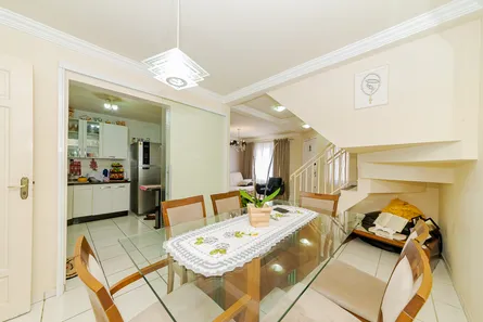 Sobrado com 3 Quartos à venda, 100m² no Vila Juliana, Piraquara