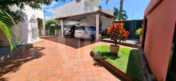 Casa com 5 Quartos à venda, 340m² no Coroa do Meio, Aracaju