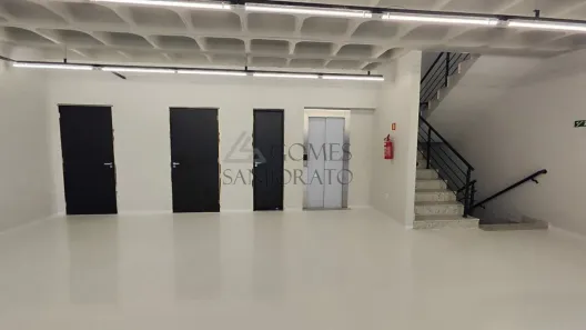 Prédio Inteiro à venda, 735m² no Matriz, Mauá