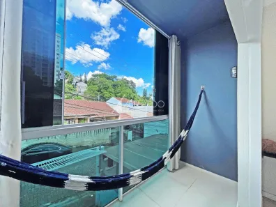 Sobrado com 2 Quartos para alugar, 101m² no Água Verde, Blumenau