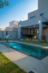 Casa de Condomínio com 3 Quartos à venda, 269m² no Jardins Nápoles, Senador Canedo