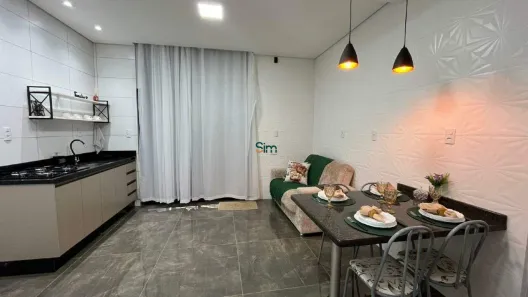 Casa com 2 Quartos para alugar, 55m² no Parque das Palmeiras, Chapecó