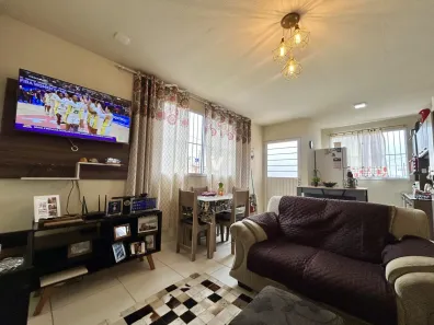 Casa com 2 Quartos à venda, 42m² no Tomazetti, Santa Maria