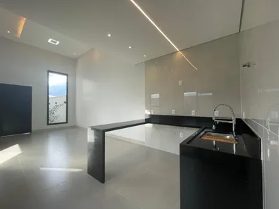 Casa com 3 Quartos à venda, 111m² no Residencial Canaã II, Rio Verde