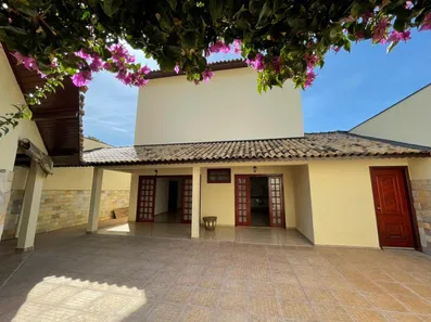 Sobrado com 3 Quartos à venda, 245m² no , Itupeva