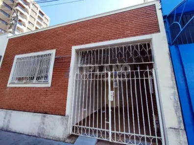 Casa com 3 Quartos para venda ou aluguel, 138m² no Centro, São Carlos