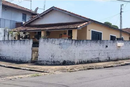 Casa com 3 Quartos à venda, 98m² no Vila Rica, São Pedro