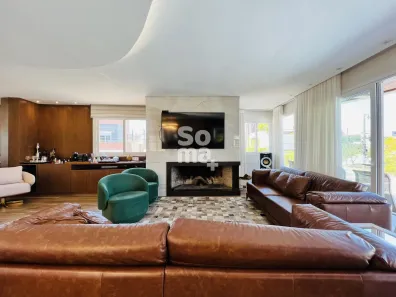 Casa de Condomínio com 4 Quartos à venda, 381m² no Tomazetti, Santa Maria
