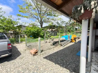 Casa com 3 Quartos à venda, 1265m² no Santa Lidia, Penha