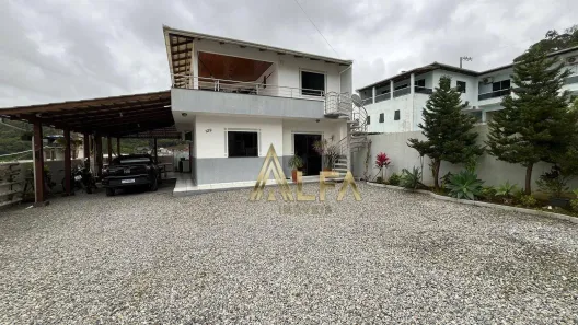 Sobrado com 4 Quartos à venda, 122m² no Gravatá, Penha