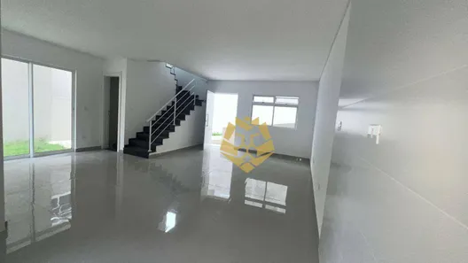 Sobrado com 3 Quartos à venda, 120m² no Xaxim, Curitiba