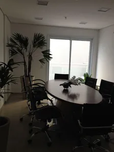Conjunto Comercial / Sala para alugar, 31m² no Centro, Diadema