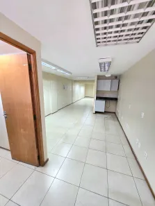 Conjunto Comercial / Sala à venda, 106m² no Asa Sul, Brasília