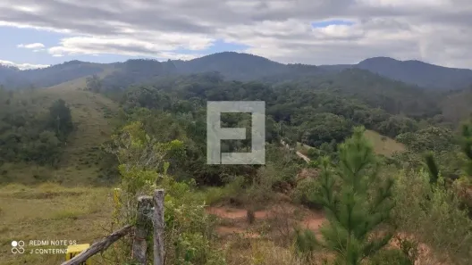 Terreno / Lote / Condomínio à venda, 4400m² no Santa Teresa, São Pedro de Alcântara
