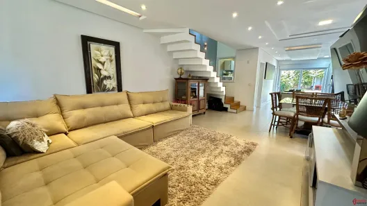 Sobrado com 3 Quartos à venda, 271m² no Nossa Senhora das Graças, Canoas