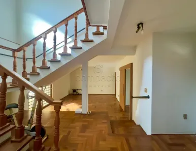 Sobrado com 4 Quartos à venda, 355m² no Vila Maria, São José do Rio Preto
