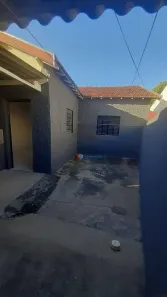 Casa com 2 Quartos para alugar, 60m² no Centro, Sumaré