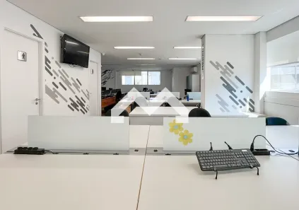 Conjunto Comercial / Sala com 3 Quartos à venda, 120m² no Vila da Serra, Nova Lima