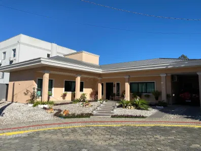 Casa de Condomínio com 4 Quartos à venda, 210m² no , Balneário Piçarras