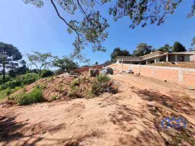 Fazenda / Sítio / Chácara com 3 Quartos à venda, 1000m² no , Mairinque