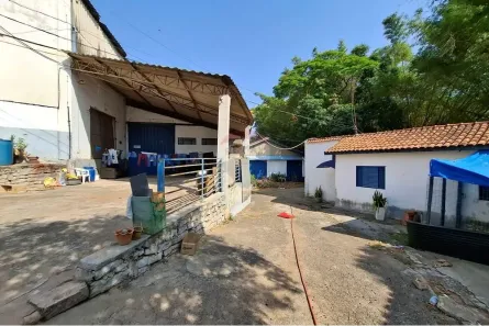 Galpão / Depósito / Armazém à venda, 1580m² no Vila Luzitana, São João da Boa Vista
