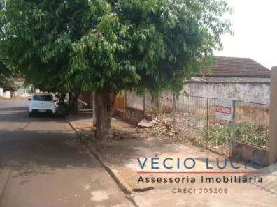 Terreno / Lote / Condomínio à venda, 250m² no Centro, Ibiporã