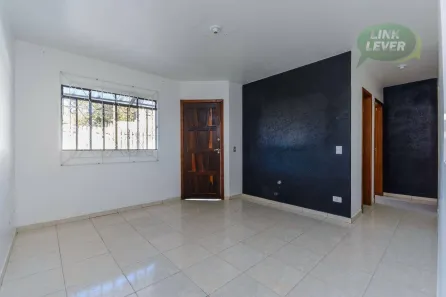 Casa com 3 Quartos para alugar, 60m² no Roça Grande, Colombo