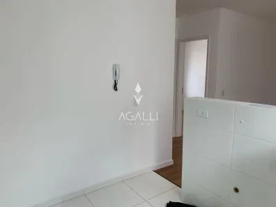 Apartamento com 2 Quartos à venda, 52m² no Bom Jesus, Campo Largo