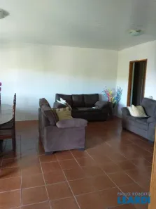 Fazenda / Sítio / Chácara com 3 Quartos à venda, 226m² no Chácaras Copaco, Arujá