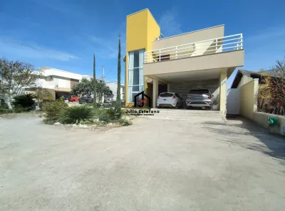 Casa de Condomínio com 3 Quartos à venda, 242m² no Nossa Senhora do Perpétuo Socorro, Pindamonhangaba