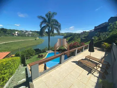 Fazenda / Sítio / Chácara com 7 Quartos à venda, 385m² no , Igaratá