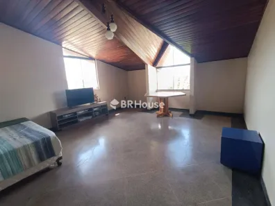 Sobrado com 5 Quartos à venda, 1250m² no Setor Habitacional Vicente Pires - Trecho 3, Brasília