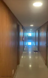 Conjunto Comercial / Sala à venda, 30m² no Centro, Lauro de Freitas