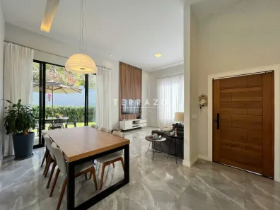 Casa de Condomínio com 3 Quartos para alugar, 190m² no Albuquerque, Teresópolis
