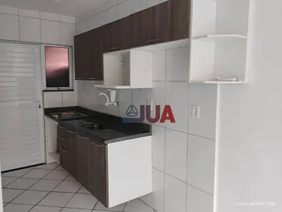 Casa de Condomínio com 2 Quartos para alugar, 50m² no Chácaras Arcampo, Duque de Caxias