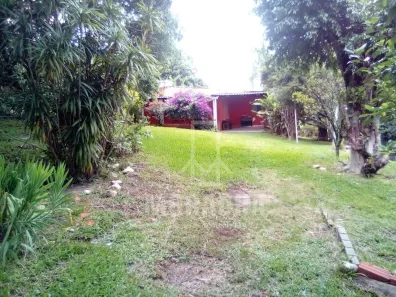 Fazenda / Sítio / Chácara com 3 Quartos à venda, 80m² no Alpes do Sarapu, Salto de Pirapora