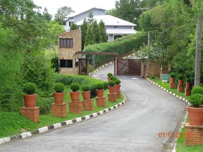 Casa de Condomínio com 3 Quartos à venda, 268m² no Taipas De Pedras (Mailasqui), São Roque