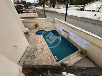 Sobrado com 3 Quartos para alugar, 131m² no Jardim Cunhambebe (Vicente de Carvalho), Guarujá