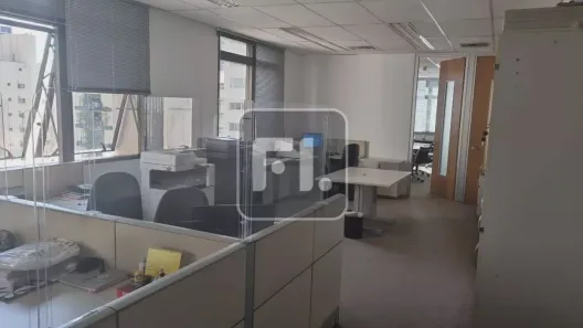 Conjunto Comercial / Sala para alugar, 800m² no Vila São Francisco (Zona Sul), São Paulo