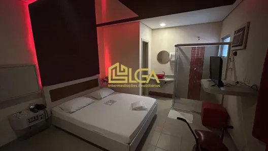 Hotel / Motel / Pousada com 22 Quartos à venda, 1362m² no Vila Mathias, Santos