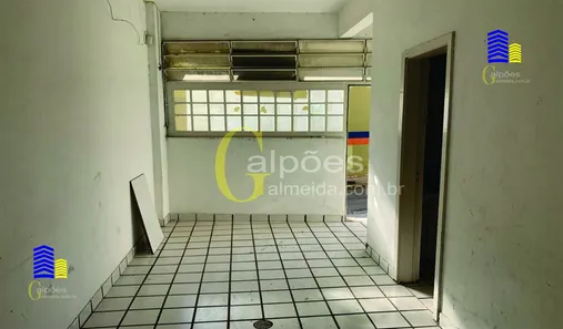 Galpão / Depósito / Armazém para alugar, 600m² no Jardim Flórida, Barueri