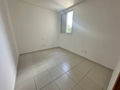 Apartamento com 3 Quartos para alugar, 155m² no Vila Edmundo, Taubaté