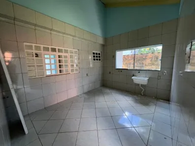 Casa com 2 Quartos para alugar, 90m² no Universitário, Chapecó