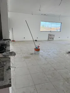 Loja / Salão / Ponto Comercial para alugar, 130m² no Conjunto Habitacional Morro Alto, Vespasiano