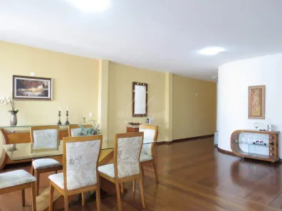 Casa com 4 Quartos à venda, 302m² no Cidade Jardim, Belo Horizonte