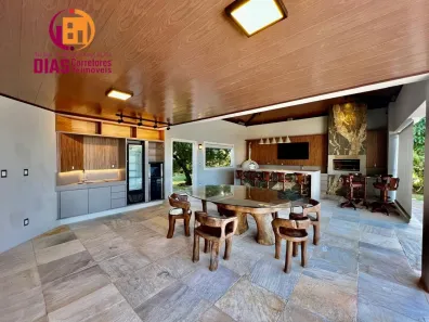 Casa com 4 Quartos para alugar, 1250m² no Portão, Lauro de Freitas