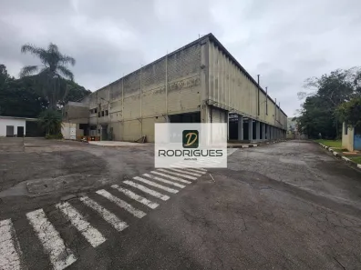 Galpão / Depósito / Armazém para alugar, 5000m² no Piraporinha, Diadema